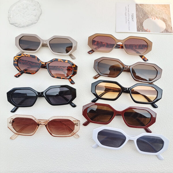 Lunettes à monture complète en résine de style rétro simple